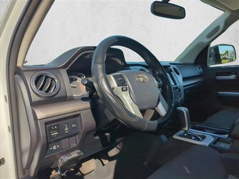 Used 2014 Toyota Tundra SR5 w/ SR5 Upgrade Package RWD image 15