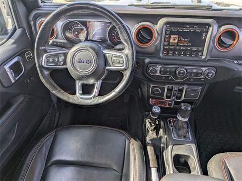 Used 2022 Jeep Gladiator Mojave w/ Cold Weather Group image 26