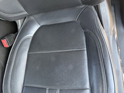 Used 2022 Chevrolet Silverado 1500 High Country w/ Technology Package image 9