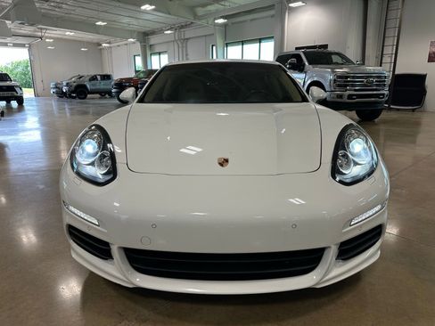 Used 2016 Porsche Panamera 4 AWD/4WD image 2