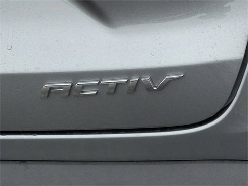 New 2026 Chevrolet Trax ACTIV w/ Driver Confidence Package image 9