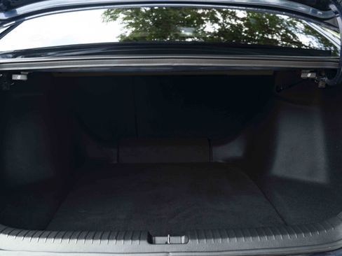 Used 2025 Honda Accord SE image 37