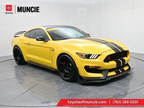 Used 2017 Ford Mustang Shelby GT350R w/ GT350R Equipment Group 920A image 1