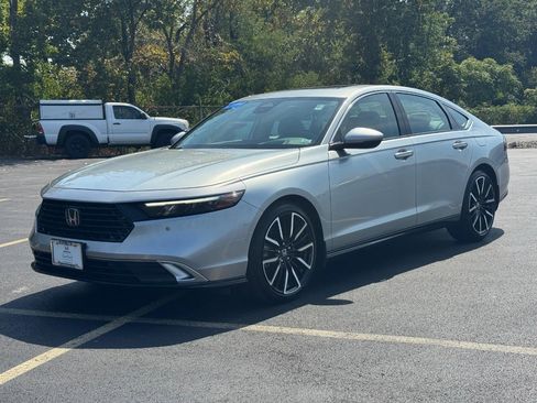 Certified 2024 Honda Accord Touring image 8