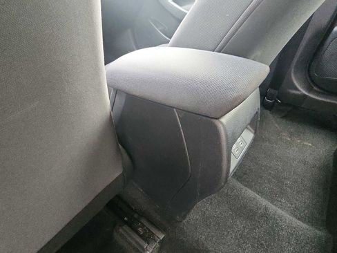 Used 2023 Toyota Corolla LE image 21