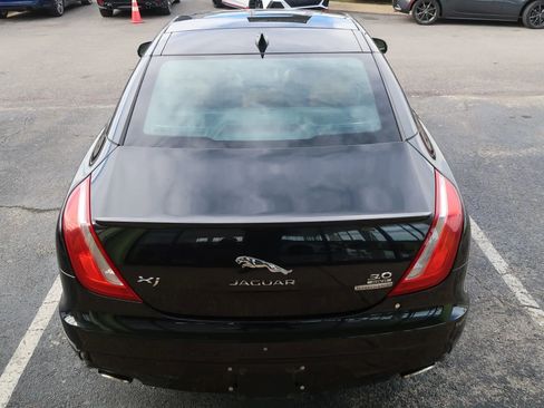 Used 2016 Jaguar XJ R-Sport image 7