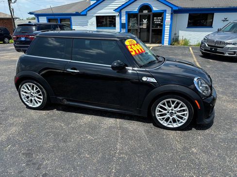 Used 2013 MINI Cooper S FWD image 4