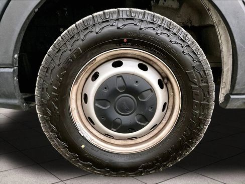 Used 2021 Ford Transit 250 Low Roof image 8