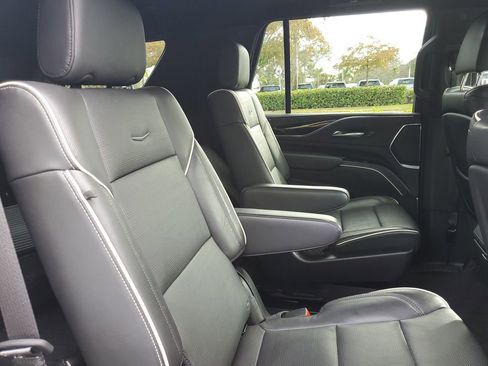 Used 2023 Cadillac Escalade Sport w/ Touring Package image 22