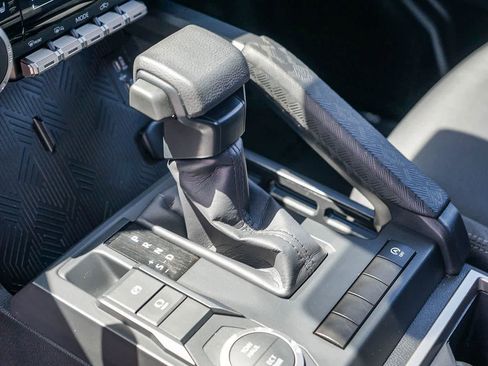 Used 2024 Toyota Tacoma SR5 image 18