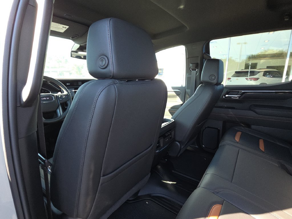 New 2026 GMC Sierra 1500 AT4 AWD/4WD image 29