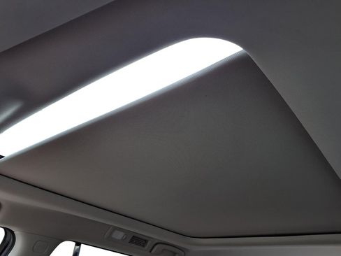 New 2026 Nissan Pathfinder Platinum AWD/4WD image 18