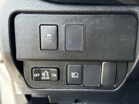 Used 2021 Toyota Tacoma SR5 RWD image 40