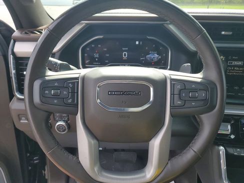 Used 2023 GMC Sierra 1500 Denali w/ Denali Reserve Package AWD/4WD image 20