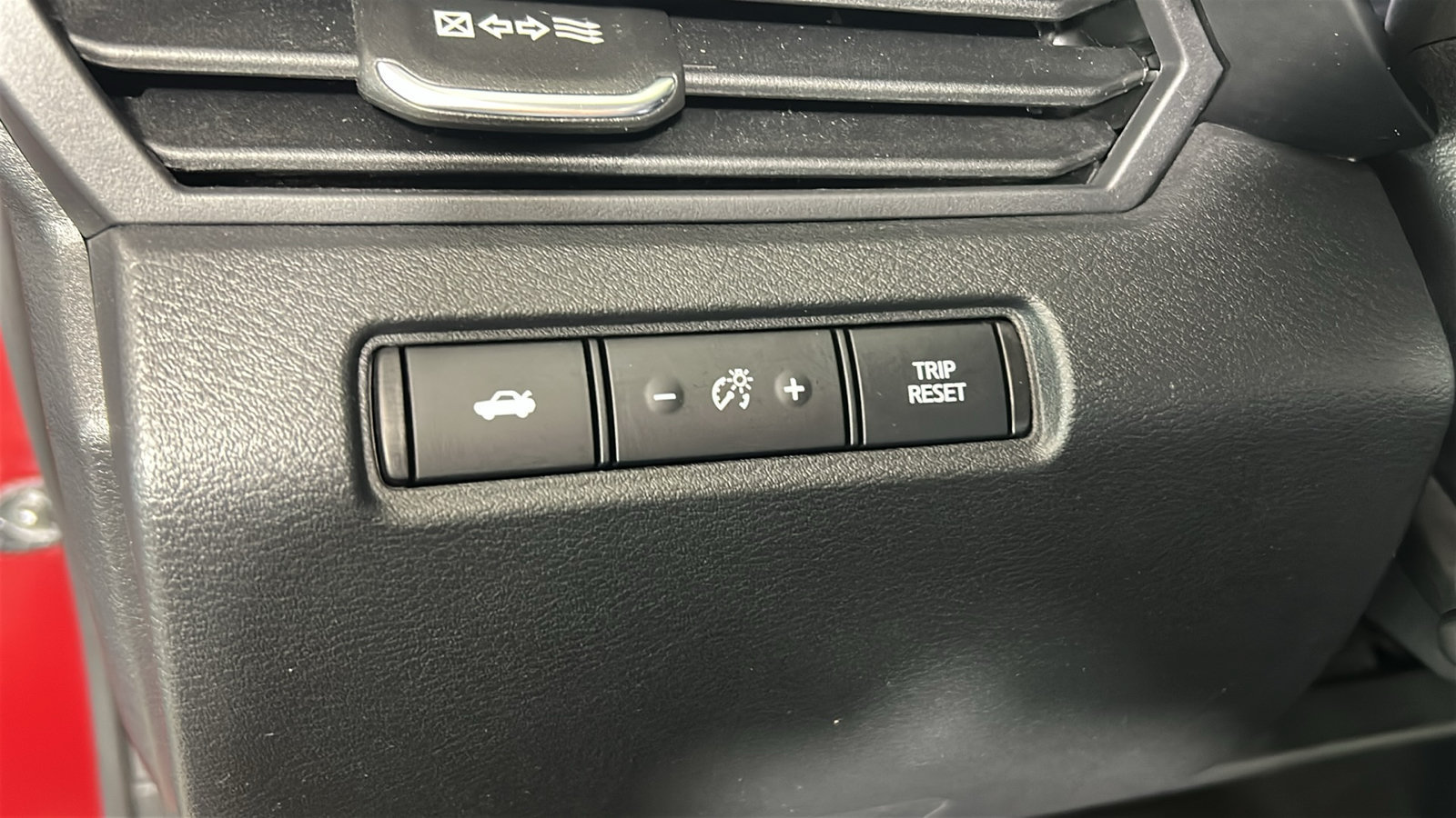 Used 2022 Nissan Altima 2.5 SR FWD image 23