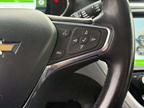 Used 2020 Chevrolet Bolt LT image 15