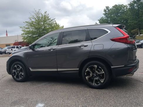 Used 2019 Honda CR-V Touring image 6