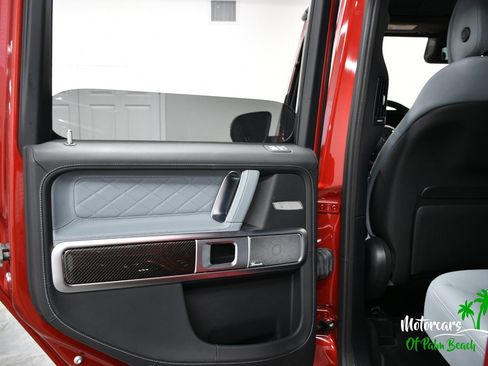 Used 2025 Mercedes-Benz G 63 AMG 4MATIC image 67