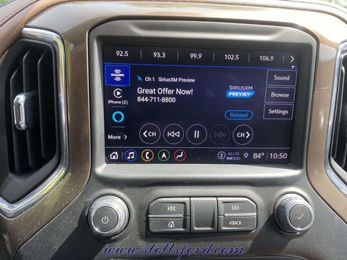 Used 2022 Chevrolet Silverado 2500 High Country w/ Safety Package II AWD/4WD image 25