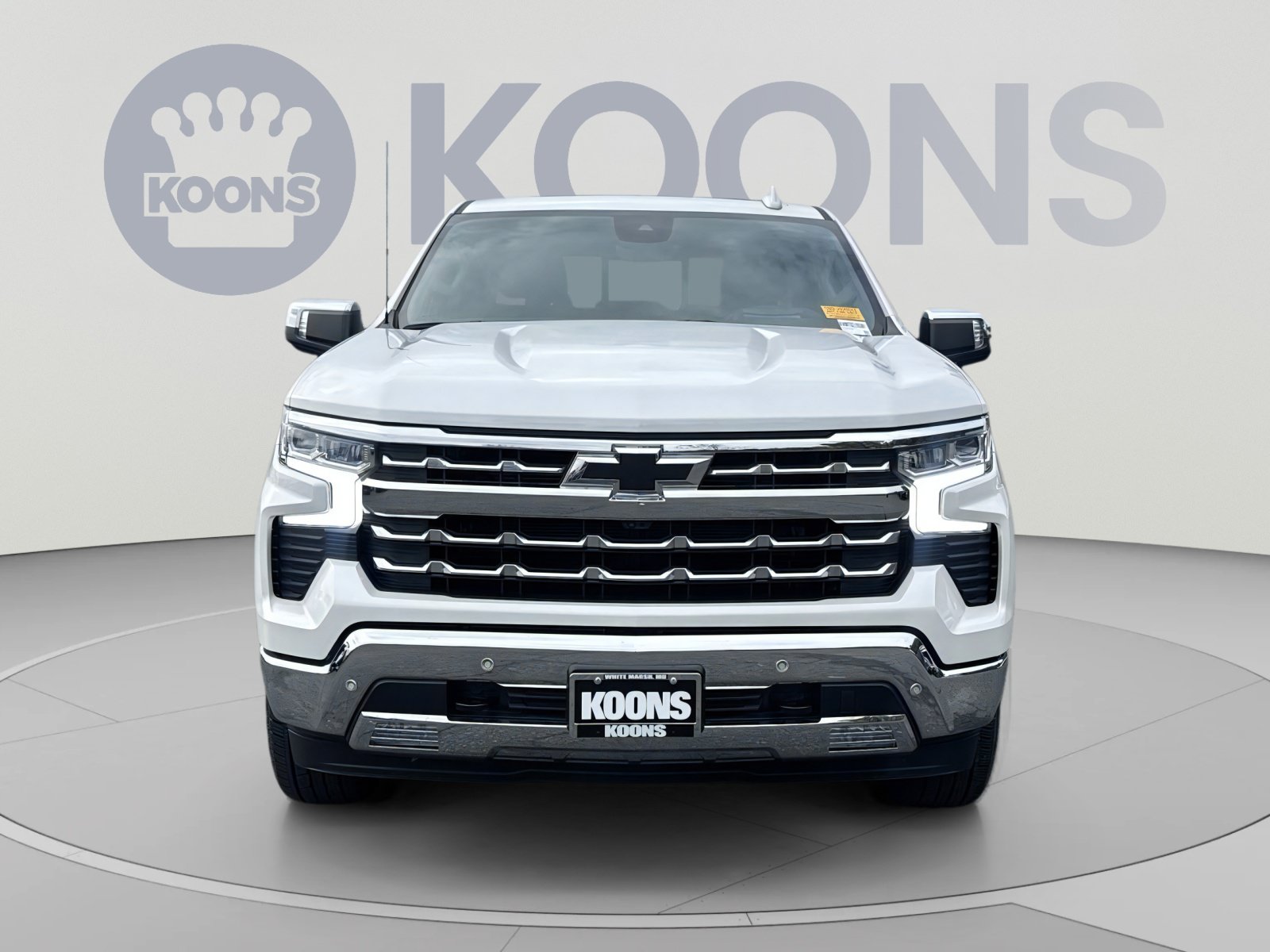 Used 2025 Chevrolet Silverado 1500 LTZ w/ LTZ Premium Package AWD/4WD image 4
