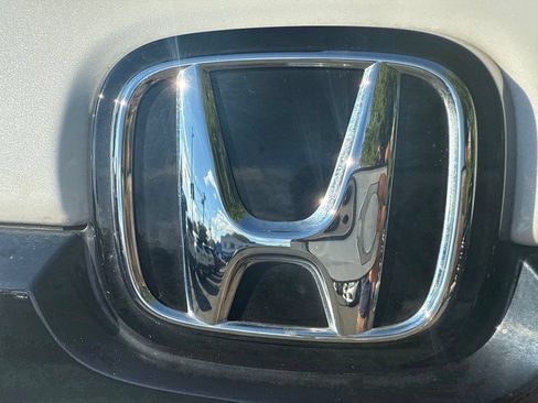 Used 2024 Honda Passport EX-L image 28