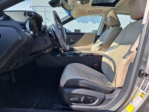Used 2020 Lexus ES 350 w/ Premium Package FWD image 14