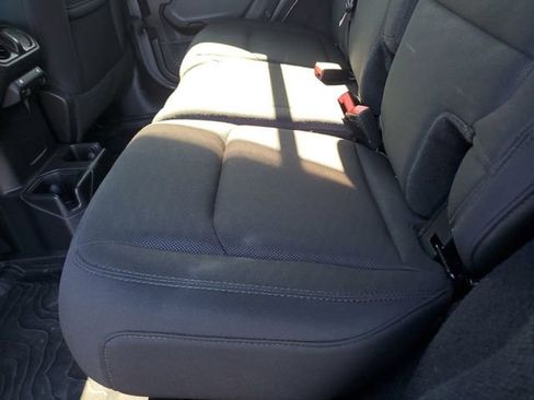 Used 2019 Jeep Wrangler Unlimited Sport S image 12