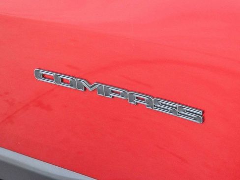 New 2026 Jeep Compass Limited w/ Sun, Sound & Navigation Group image 10