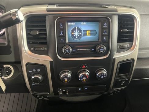Used 2018 RAM 2500 SLT AWD/4WD image 21