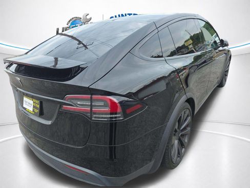 Used 2022 Tesla Model X AWD/4WD image 4