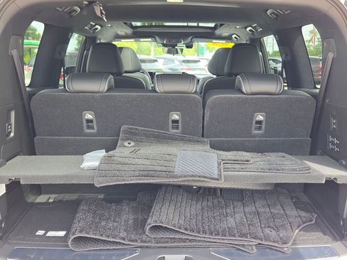 Used 2026 INFINITI QX80 Autograph w/ Premium Cargo Package AWD/4WD image 19