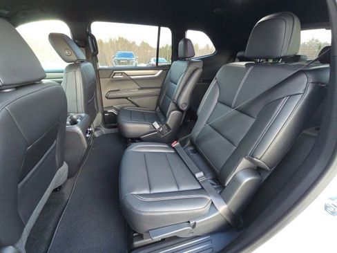 New 2026 GMC Acadia Elevation image 23