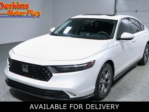 Used 2024 Honda Accord EX image 1