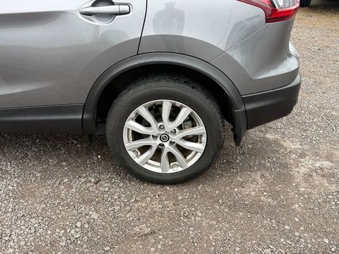 Used 2022 Nissan Rogue Sport SV image 20