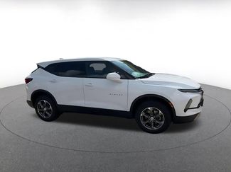 Used 2026 Chevrolet Blazer LT FWD video 2