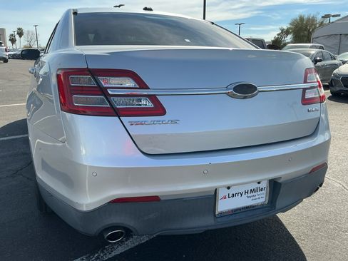 Used 2016 Ford Taurus SEL image 22