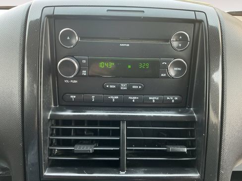 Used 2010 Ford Explorer XLT AWD/4WD image 14