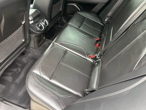 Used 2018 Alfa Romeo Stelvio Ti image 30