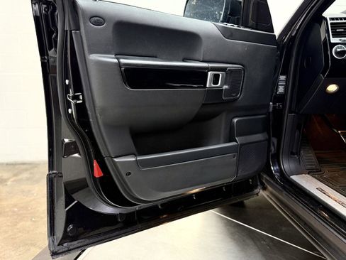 Used 2010 Land Rover Range Rover Supercharged AWD/4WD image 10