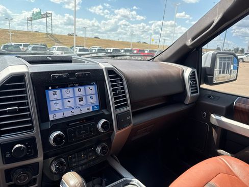 Used 2019 Ford F150 King Ranch w/ Equipment Group 601A Luxury AWD/4WD image 30
