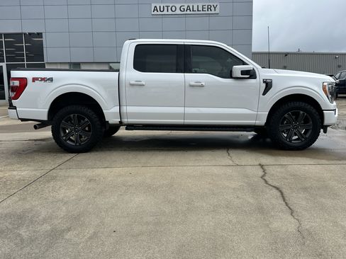 Used 2023 Ford F150 Lariat w/ Max Trailer Tow Package AWD/4WD image 4