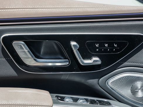 Certified 2023 Mercedes-Benz EQS 580 4MATIC Sedan image 22
