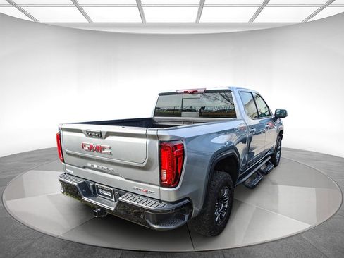 Used 2024 GMC Sierra 1500 AT4X image 3