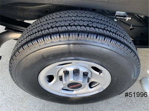 Used 2023 GMC Savana 2500 w/ Driver Convenience Package image 24