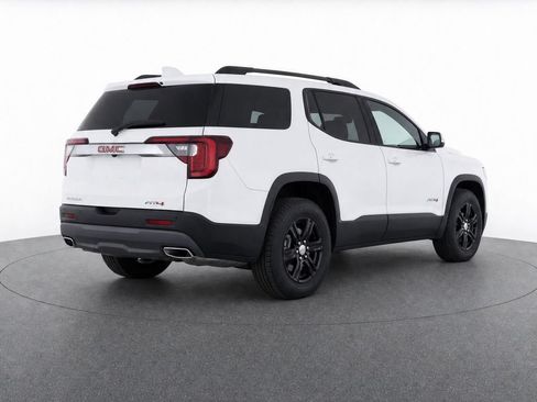 Used 2023 GMC Acadia AT4 w/ Technology Package AWD/4WD image 4