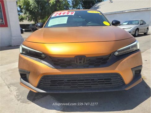 Used 2023 Honda Civic Sport image 3