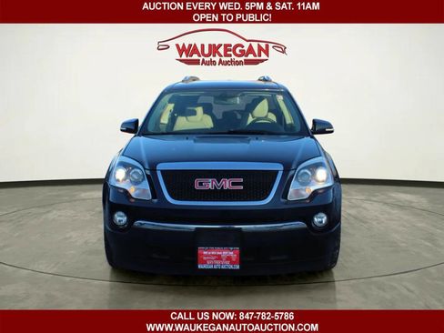 Used 2009 GMC Acadia SLT w/ Visibility Package image 2