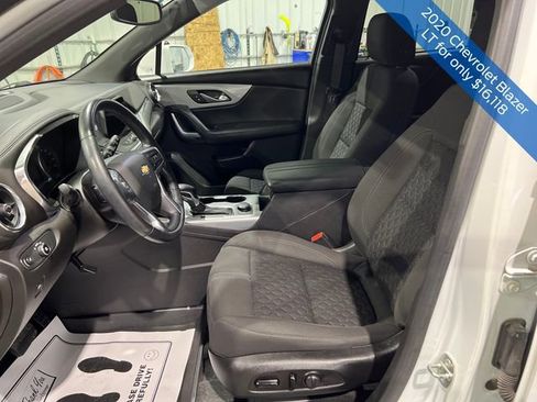 Used 2020 Chevrolet Blazer LT image 10