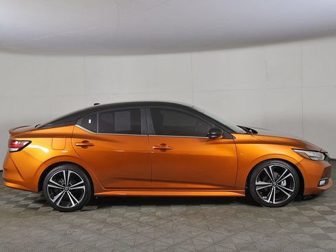 Used 2023 Nissan Sentra SR FWD image 16