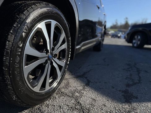 Used 2021 Subaru Forester Limited image 11